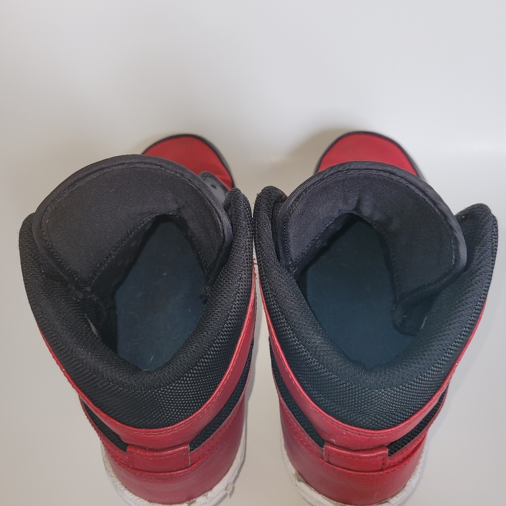 Air Jordan 1 TD Midcut Football Cleats - Picture 8 of 16